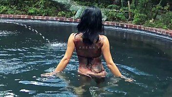 play La mejor película xxx rumana hecha en cámara web con un adolescente de Cluj