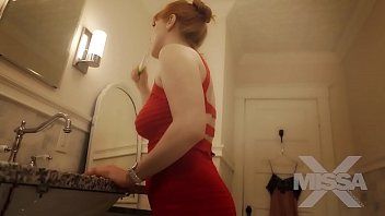 play Novia atraída con masajes eróticos y sexo con el superdotado