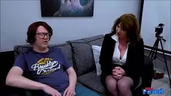 play Lady Ava: A MILF's expliciete POV -ontmoeting
