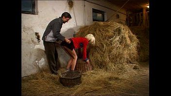 play La perra campesina tiene sexo en el abanico con otro joven pastor