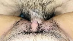 play Cum-gevulde creampie: close-up van strak kutje en dikke kont in doggystyle