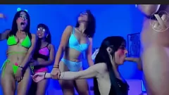Latina Orgy: Reunião Amadora Wild com grandes bundas e paus grandes