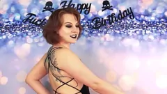 play Horny MILF celebra el cumpleaños con confesiones traviesas y botín tatuado